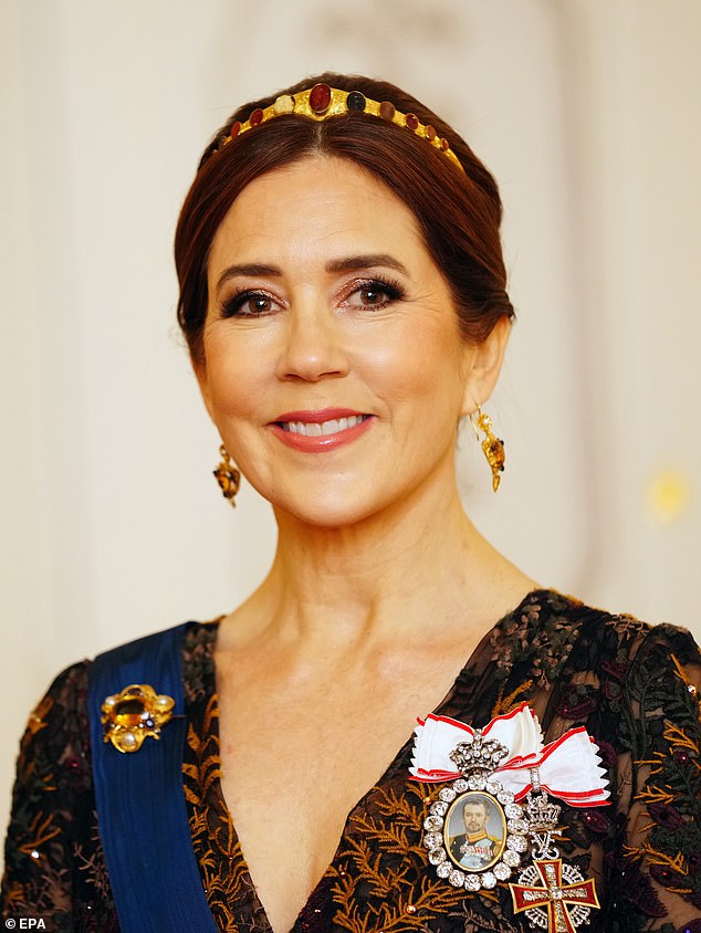Queen Mary wore a medal containing a photograph of her husband, King Frederik X