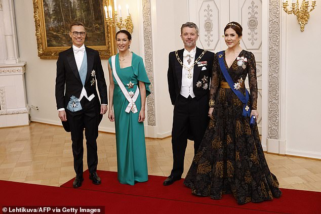 The Finnish first lady, who's an attorney, looked glamorous in an asymmetric, green gown