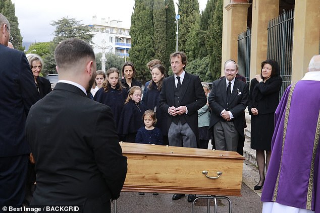 Her cause of death has not been confirmed, but Point De Vue suggests she died of cancer
