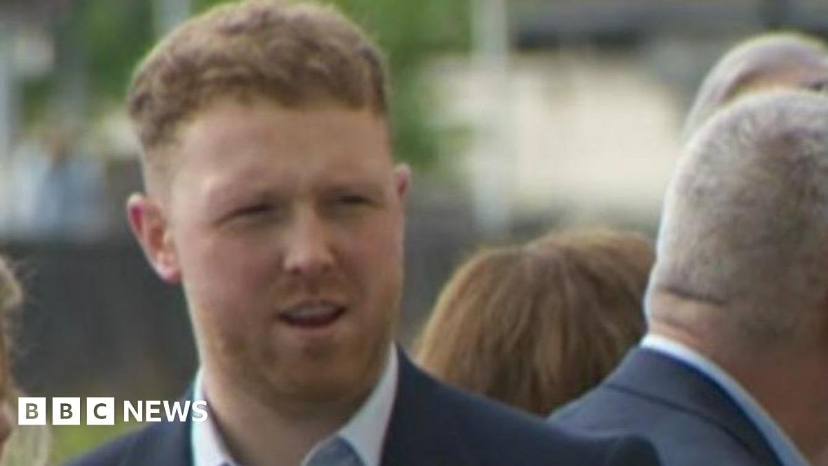 Sinn Féin councillor suspended for being drunk in charge of car