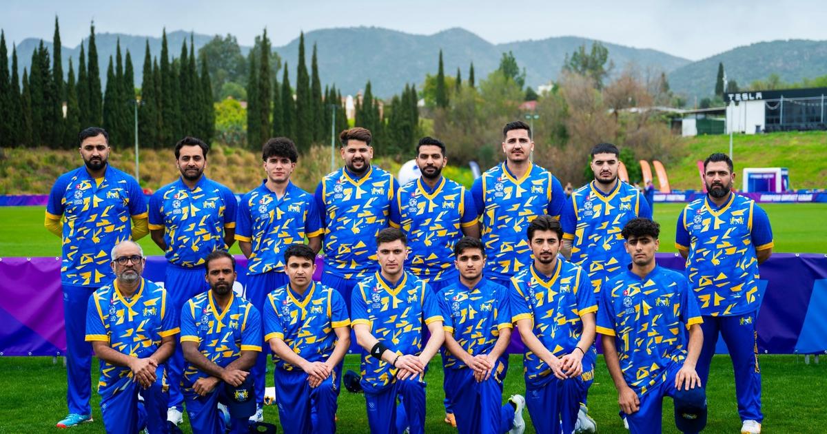 Une équipe zurichoise de cricket avant tout composée de réfugiés afghans qualifiée pour le Championnat d'Europe - rts.ch