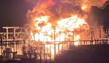 Heathrow Airport closure fire 'investigated by counter terrorism police'
