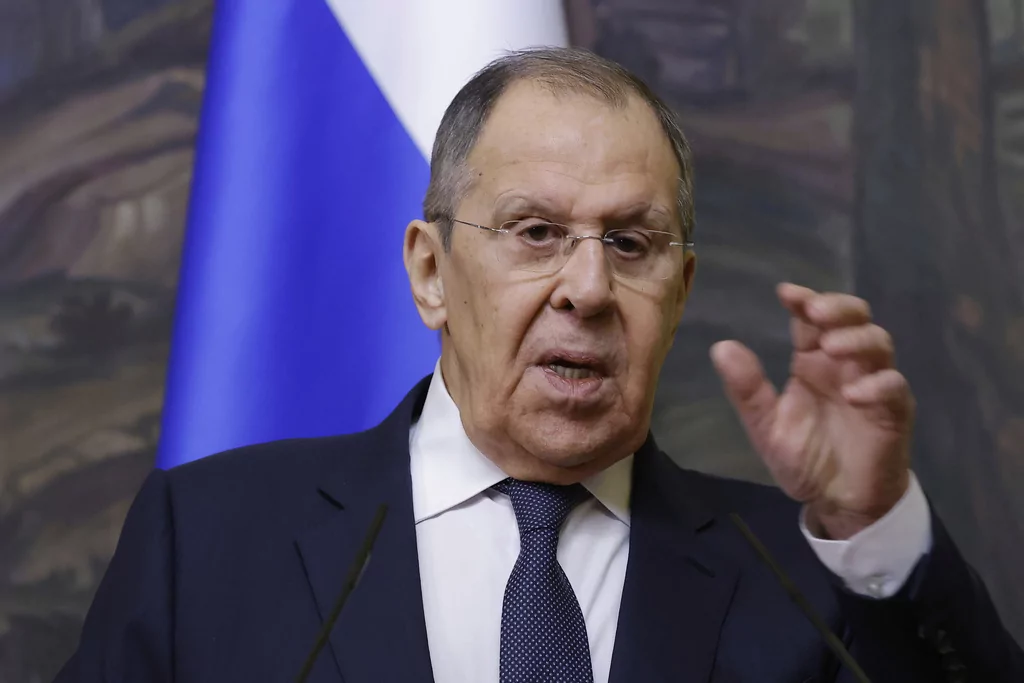 Russia rules out NATO peacekeepers in ceasefire negotiations