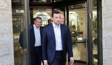 En Israël, l’extrême droite européenne trouble une conférence sur l’antisémitisme