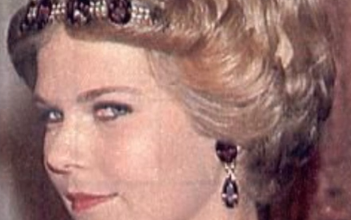 An elusive tiara that we may finally see more of