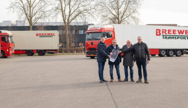 Eerste Actros L met ProCabin in Nederland voor Breewel Logistiek de weg op
