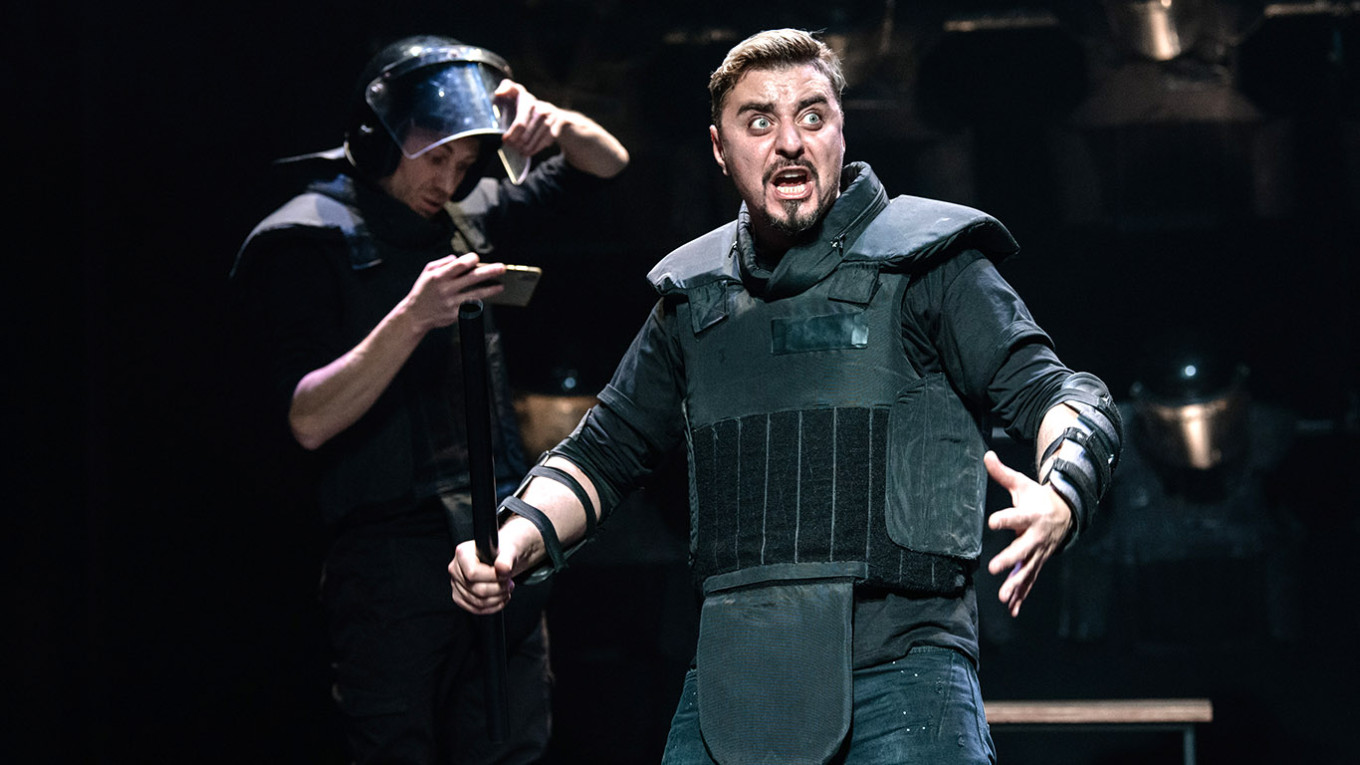 
					A performance of "Insulted. Belarus" at the Mazas Theatre in Lithuania.					 					Laura Vanseviciene				