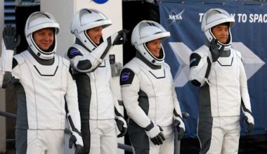 NASA, SpaceX to launch Falcon 9 from Kennedy Space Center for Crew-10 mission