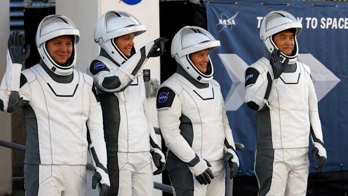NASA, SpaceX to launch Falcon 9 from Kennedy Space Center for Crew-10 mission