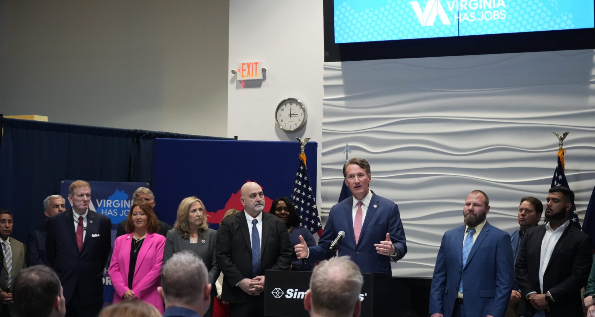 A dot-com destination for DOGE victims? Youngkin touts new jobs site at appearance in Stafford