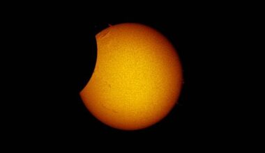 El sábado 29 de marzo llega un eclipse solar parcial a España