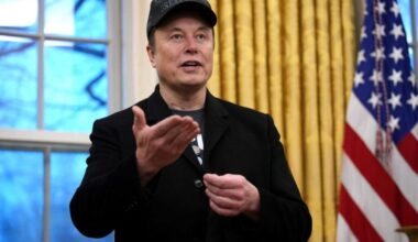Elon Musk To Visit CIA For Government Efficiency Talks, After Department Of Defense - Tesla (NASDAQ:TSLA)
