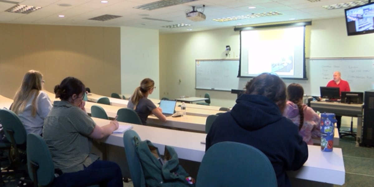 SEMO political science professor uses Congressional address as a lesson
