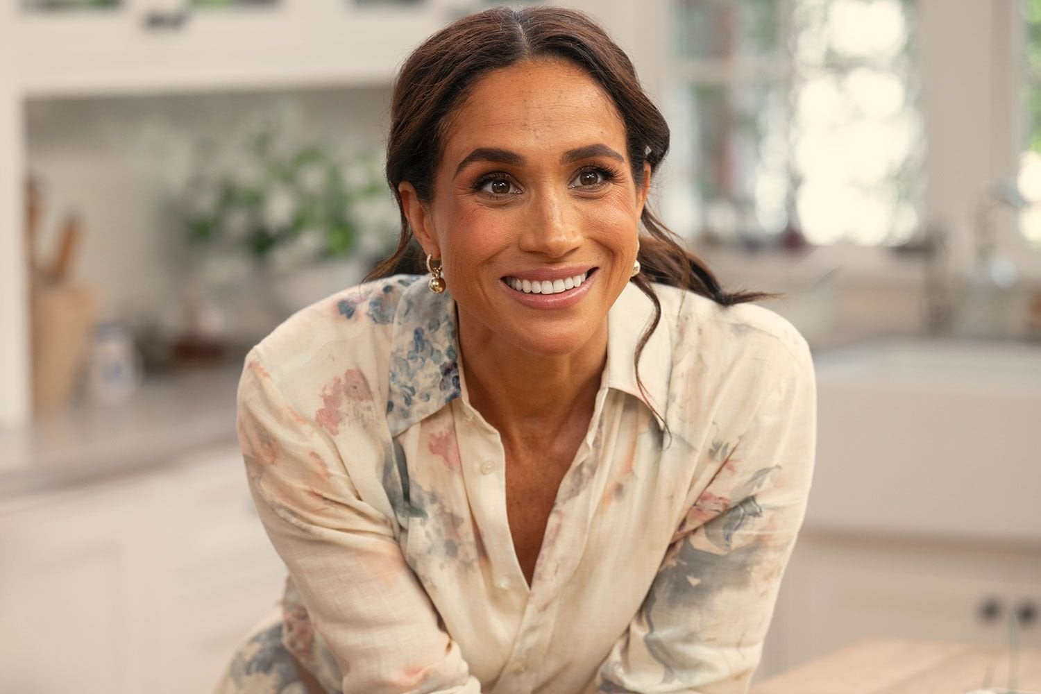 On Set with Meghan Markle: Insiders Reveal What It Was Really Like Working on With Love, Meghan