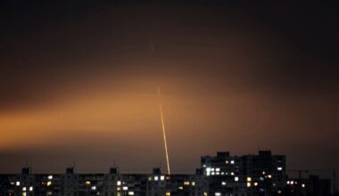 As US stops sharing intel, Russia hits Zelenskyy’s hometown, killing 4 – POLITICO