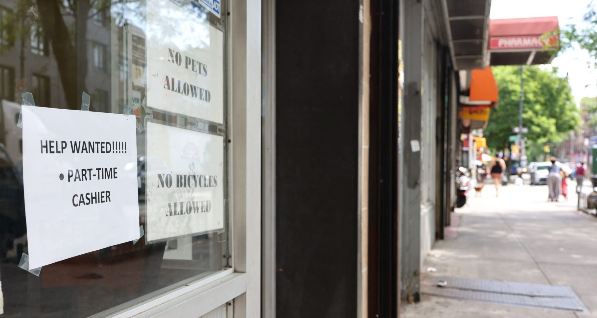 Technology, uncertainty boost ranks of Americans with multiple jobs