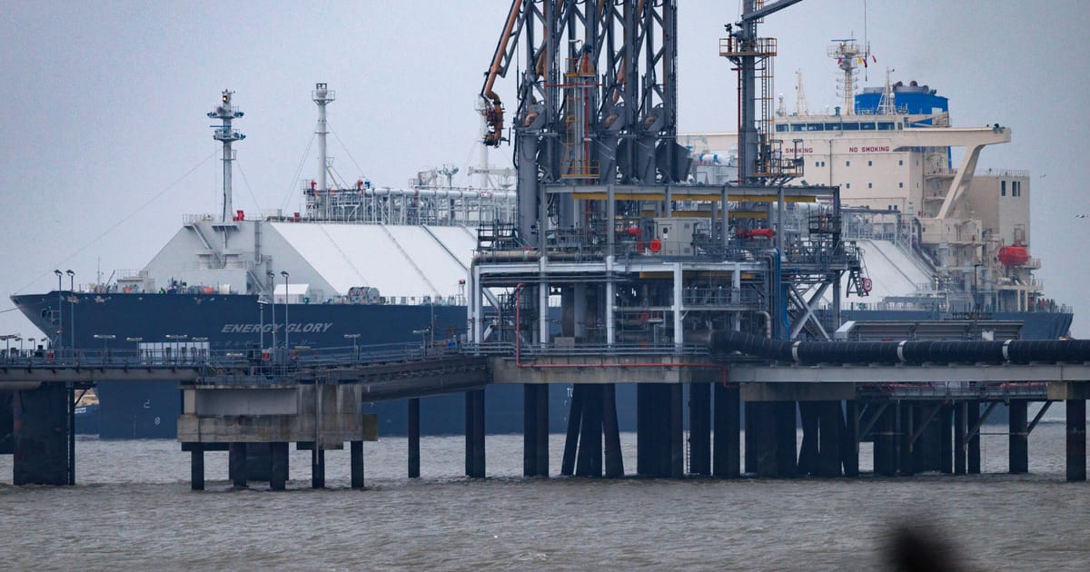 EU privately talks emissions rules with US gas firms as Trump trade war looms – POLITICO