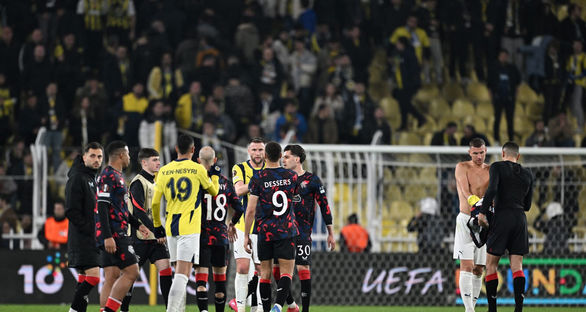 Glasgow Rangers vs. Fenerbahce Istanbul, Europa League Achtelfinale heute live sehen: Wer zeigt / überträgt das Hinspiel von Fener im TV und Livestream?