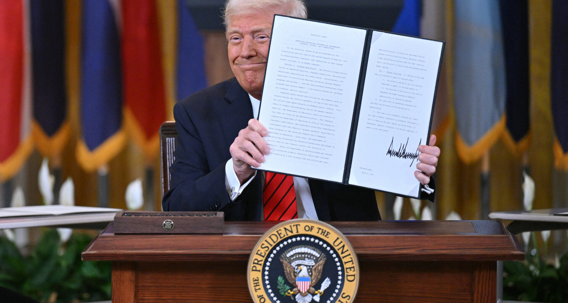 Trump executive order consolidates federal IT contracting under GSA