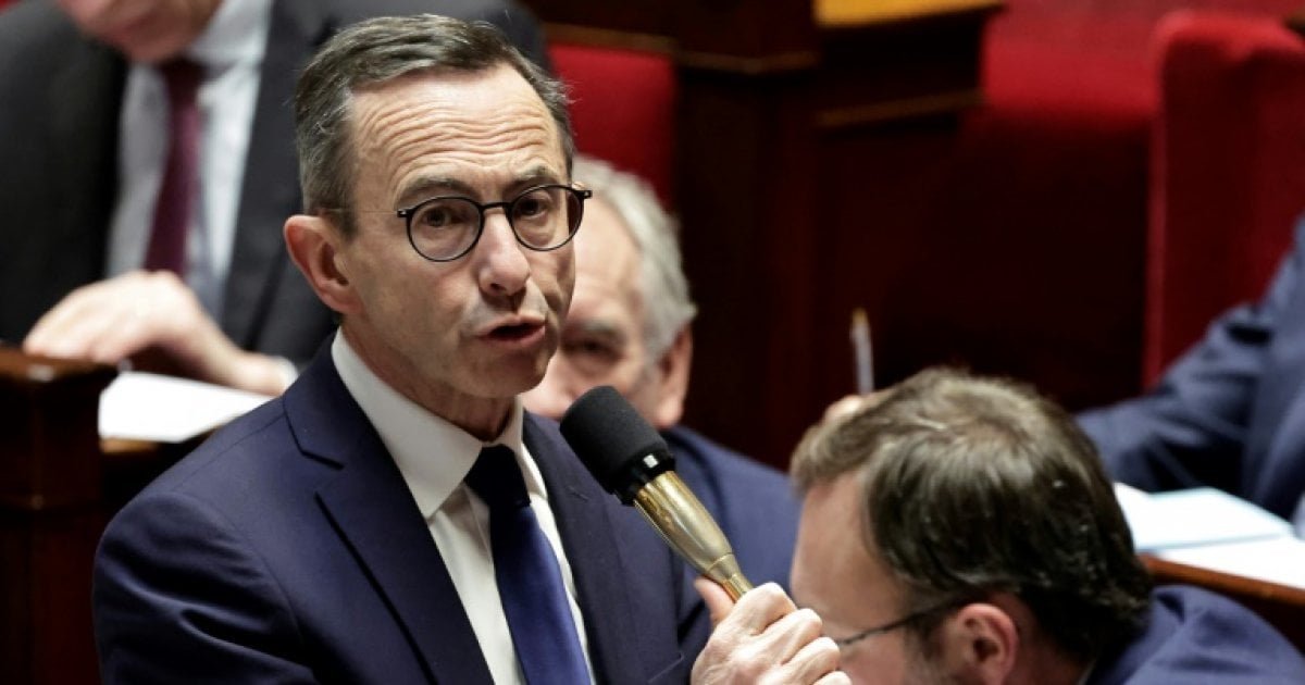Migrants : Retailleau veut allonger la durée maximale de rétention administrative à 18 mois : Actualités - Orange