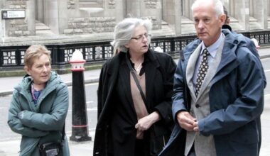 £35m London tower could face ‘demolition’ as neighbours say it blocks reading light in bed