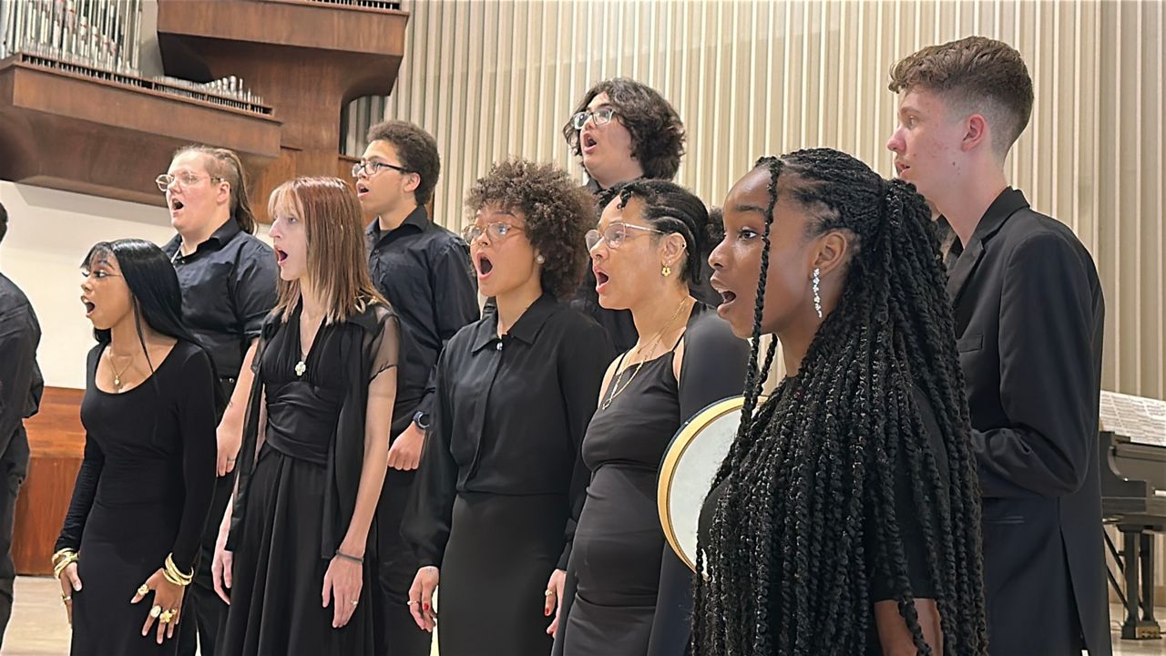 The Vox Nova Chamber Choir from Gibbs High School performs at First Presbyterian Church. (Spectrum News/Randy Levine)