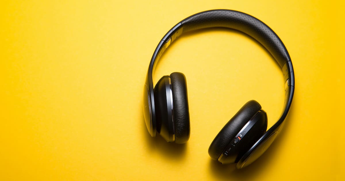 Die Top 10 bei Spotify und iTunes (15.3.2025)