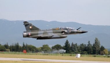 Guerre en Ukraine : Kiev utilise pour la première fois les avions Mirage 2000 livrés par la France - lindependant.fr