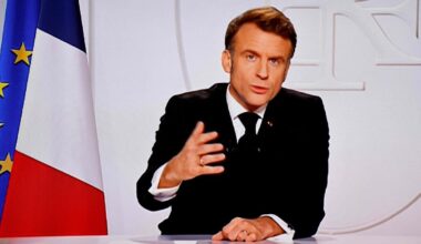 Face à la “menace russe”, Macron propose d’ouvrir le débat sur un parapluie nucléaire européen