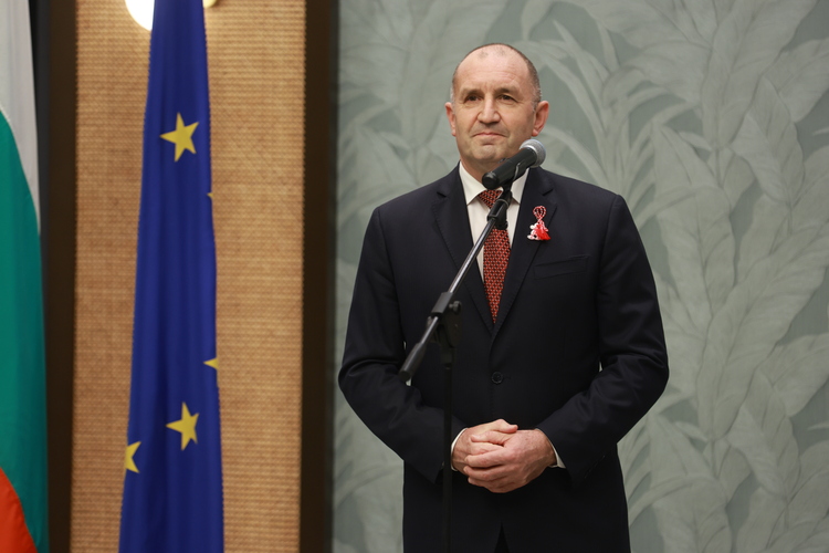President Radev Stresses Dialogue, Compassion in Ramazan Bayram Greeting