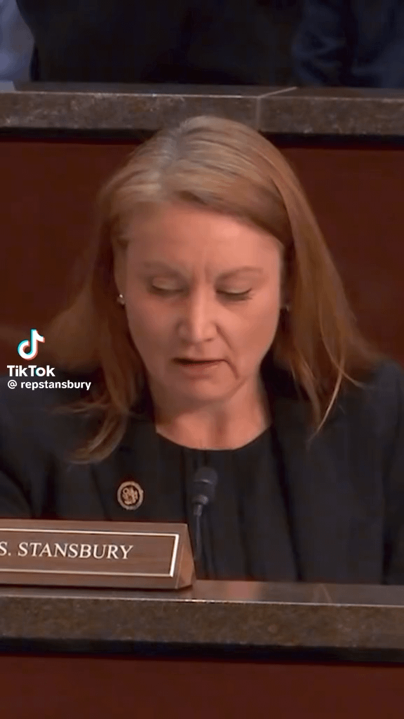 Ladies and gentlemen, U.S. Representative MAGAT James Comer earns an annual salary of $174,000. Look at how unqualified and incompetent he is—this is a clear example of government waste.