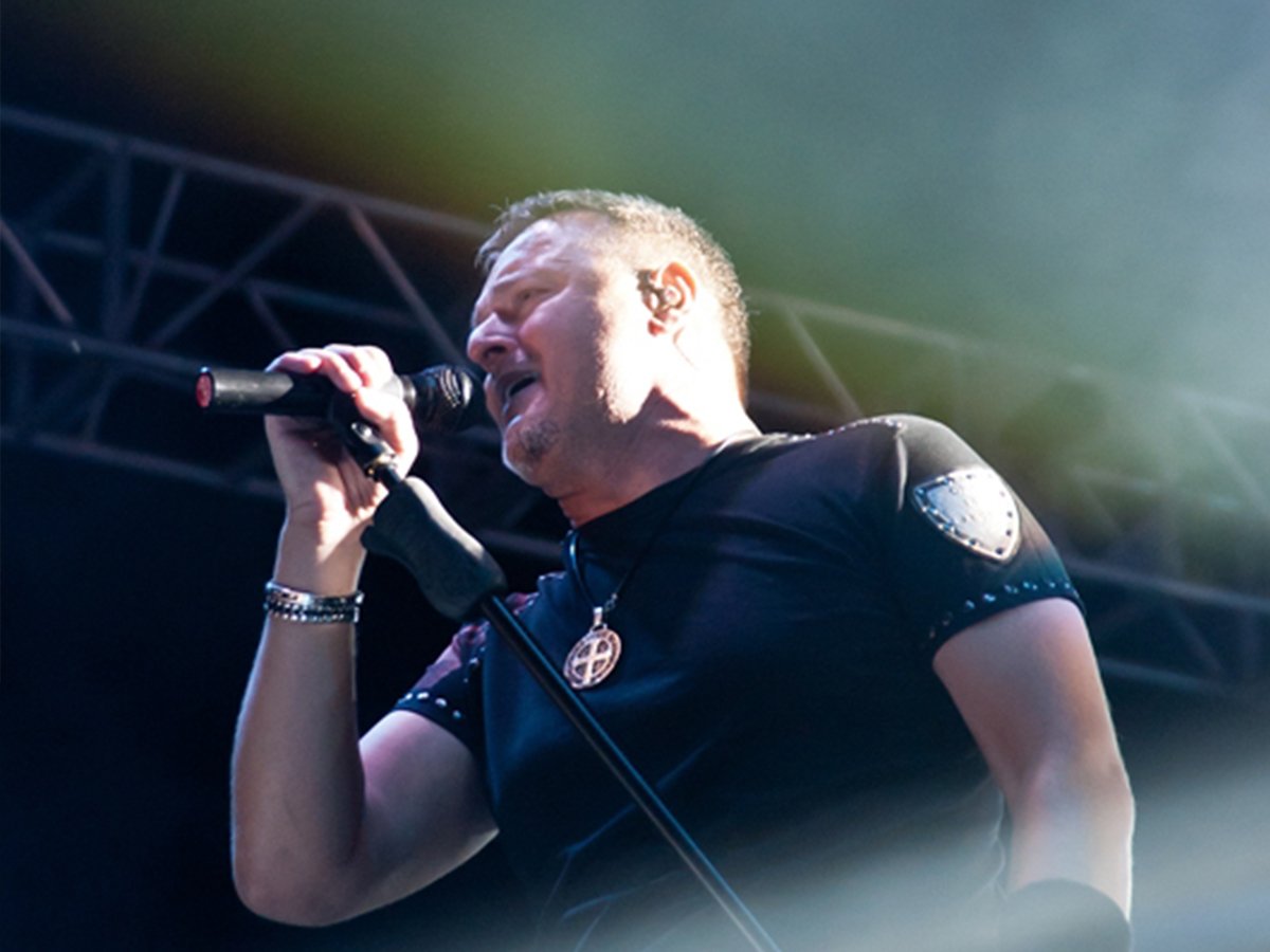 Croatian singer breaks world record for most-tickets sold