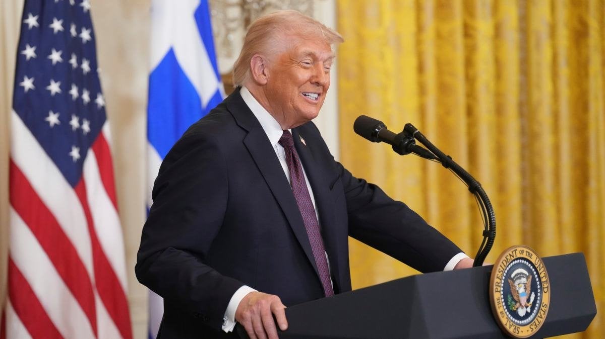 Trump says Putin is ‘dragging his feet’ as Russia launches new attacks