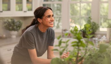 The 5 Must-Have Pieces That Make Up Meghan Markle’s Capsule Wardrobe