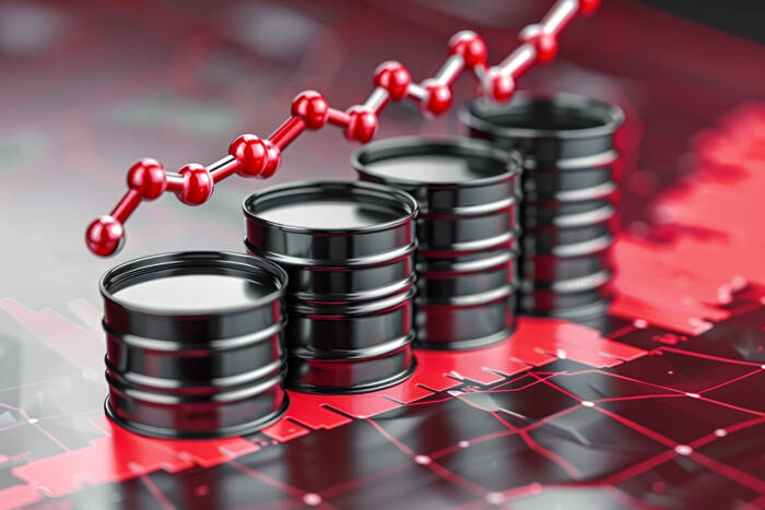 Oil News: U.S. Sanctions Squeeze Crude Supply, Bullish Outlook Builds