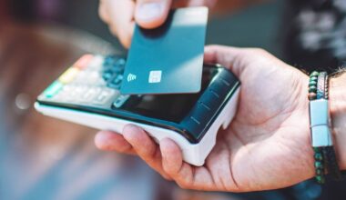 Six major high street brands go cashless in controversial payment move