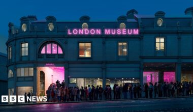Bloomberg gifts £20m and Roman artefacts to London Museum