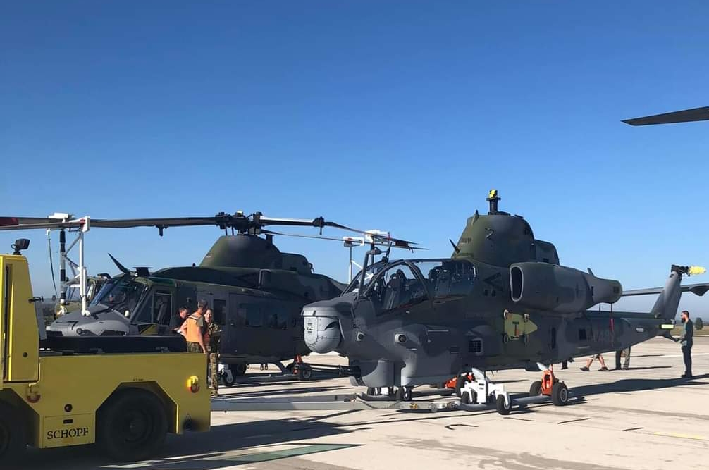 Гелікоптери UH-1Y Venom та AH-1Z Viper Повітряних сил Чехії. Жовтень 2023. Чехія. Фото: 22-а авіабаза ЗС Чехії