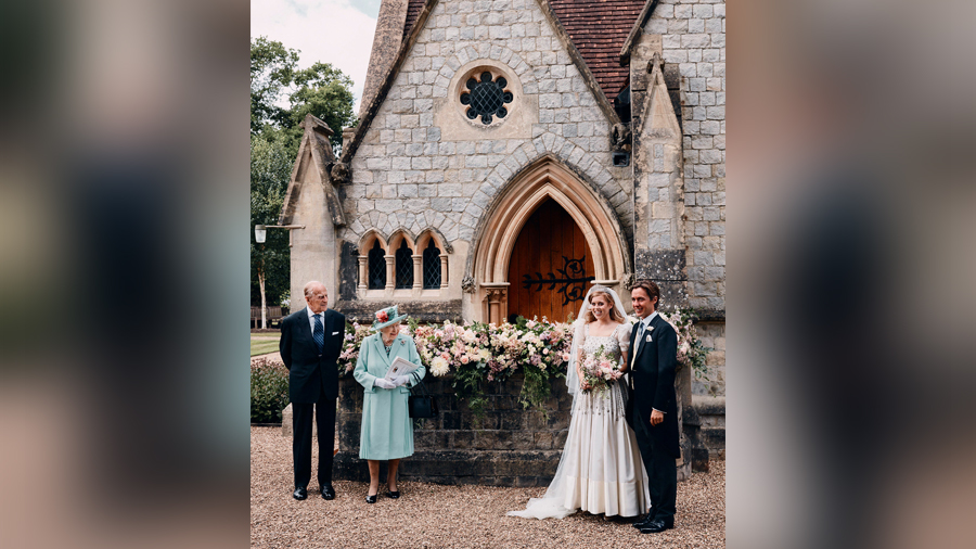 Buckingham Palace Releases Photos Of Princess Beatrice's Private Wedding