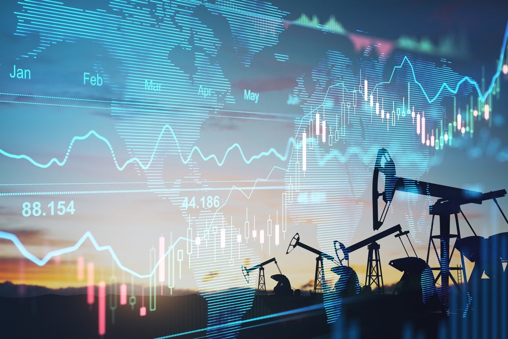 Oil Faces Supply Glut While LNG Demand Booms - JPMorgan Upgrades RRC, Sees Gas Prices Rising - Range Resources (NYSE:RRC), Expand Energy (NASDAQ:EXE), Vermilion Energy (NYSE:VET), EQT (NYSE:EQT)