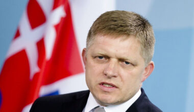 bne IntelliNews - Slovakia’s populist PM Fico signs agreement with ex-ruling coalition legislators, restoring parliamentary majority