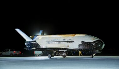 This mysterious space shuttle-like spacecraft landed in California after spending the last 434 days in space. Image: U.S. Space Force