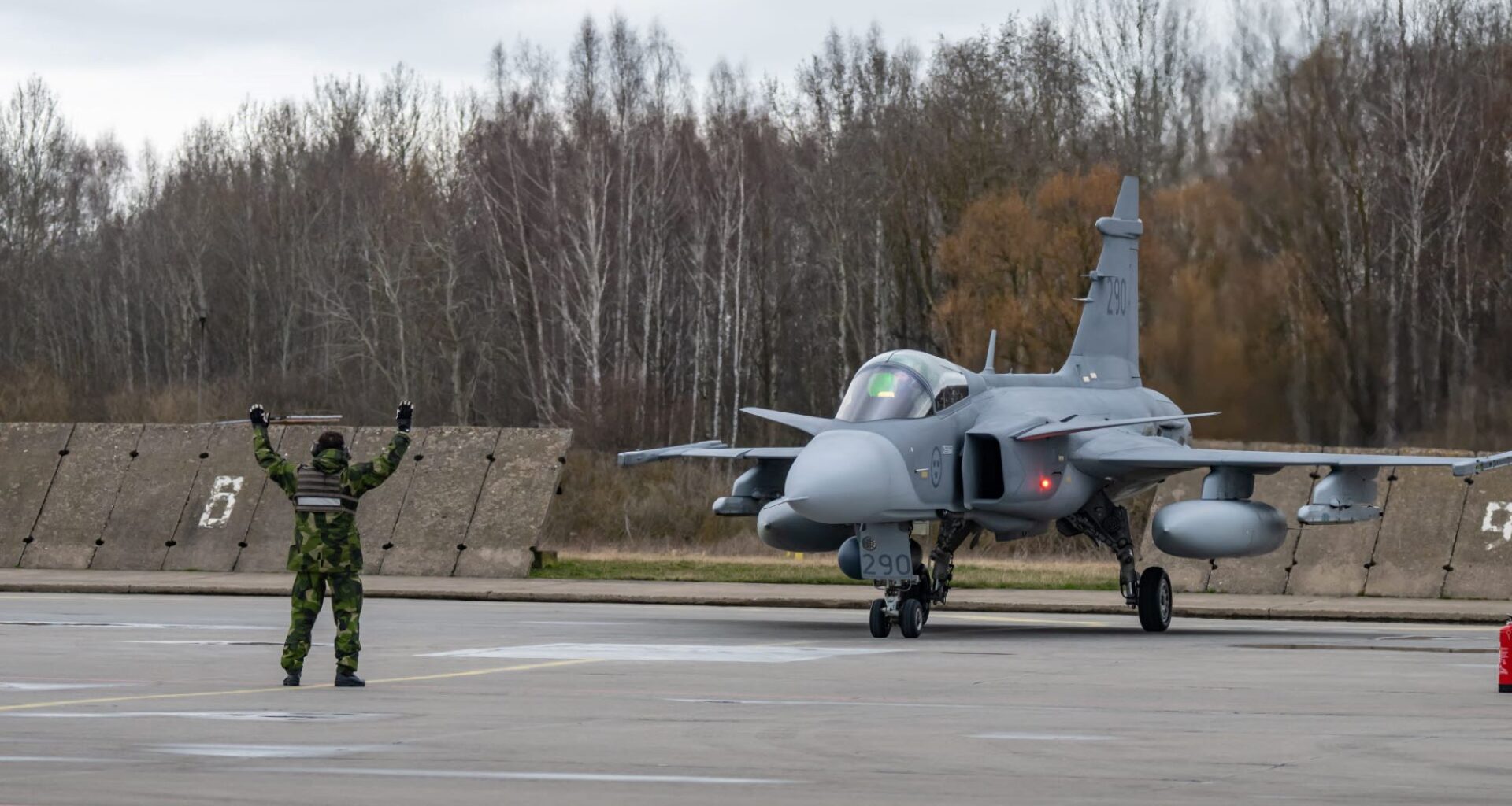 Sweden Begins its First NATO Air Policing Mission