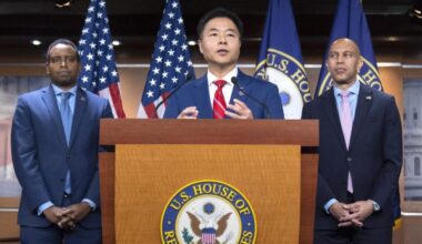 Top House Democrat calls for Hegseth to resign over endangering the lives of American forces