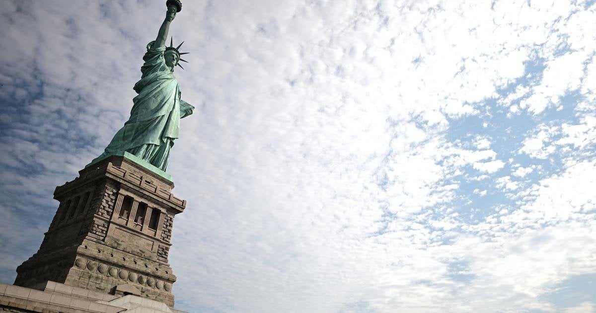 «Rendez-nous la statue de la Liberté !» : la demande de Glucksmann aux Américains