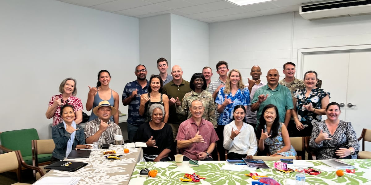 Marshallese leaders look to science, military tech to tackle climate change crisis