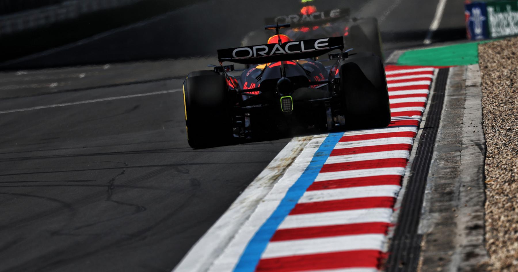 Data analysis: How Hamilton outfoxed Verstappen to sprint pole