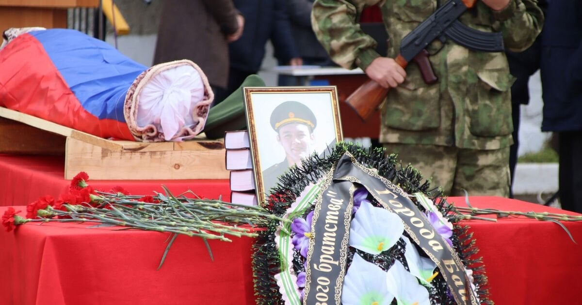Heartless Putin breaks promise that young conscripts wouldn't be sent to the war, as a soldier born in 2007 dies at the front just five weeks after turning 18