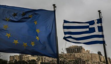 DBRS: Αναβάθμισε την Ελλάδα σε ΒΒΒ με σταθερό outlook