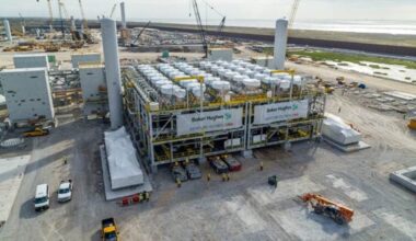 Baker Hughes to Provide Coiled-Tubing Drilling for Dubai Gas Storage Project